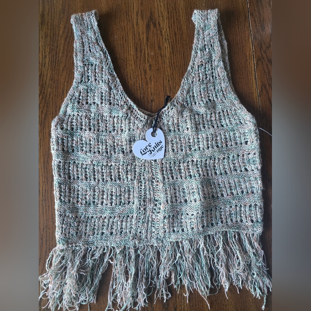 NWT Crochet Fringed Love Knit NYC Tank Top - Size Small